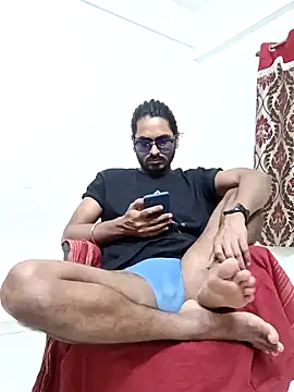 Snapshot of Samser0403 chatting on December 5, 2025, 6:28 pm Samser0403 online show from December 5, 2025, 6:28 pm