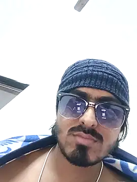 Snapshot of Samser0403 chatting on December 13, 2025, 8:04 pm Samser0403 online show from December 13, 2025, 8:04 pm