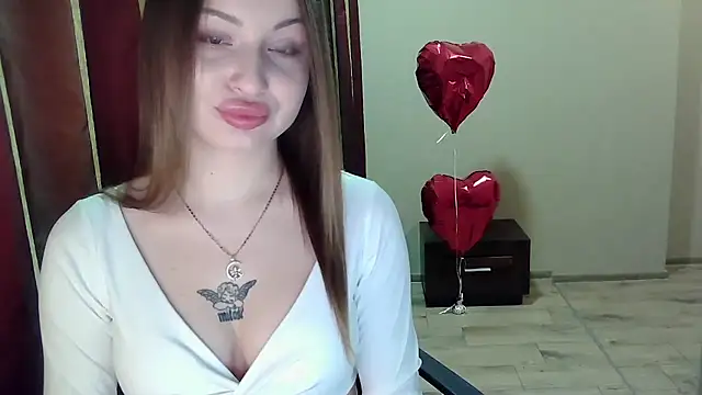 Monica 00 online show from May 23, 2026, 8:30 pm