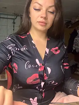 Snapshot of Sweeeeet_Candy chatting on October 7, 2025, 1:50 am Sweeeeet Candy online show from October 7, 2025, 1:50 am