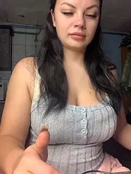 Snapshot of Sweeeeet_Candy chatting on November 9, 2025, 3:43 am Sweeeeet Candy online show from November 9, 2025, 3:43 am