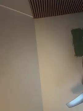 Snapshot of janberlin chatting on December 23, 2025, 11:09 am janberlin online show from December 23, 2025, 11:09 am