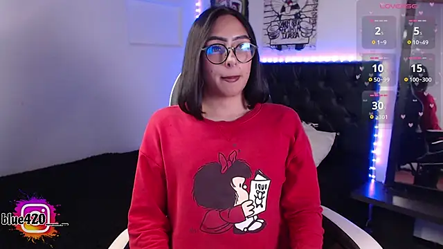 Snapshot of Skyler__blue4 chatting on October 12, 2025, 10:44 pm Skyler  blue4 online show from October 12, 2025, 10:44 pm