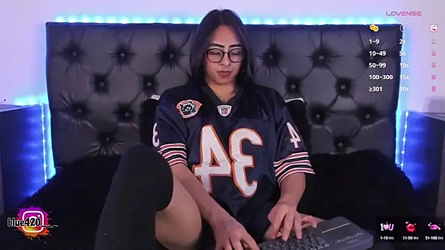 Snapshot of Skyler__blue4 chatting on March 4, 2025, 10:16 pm Skyler  blue4 online show from March 4, 2025, 10:16 pm