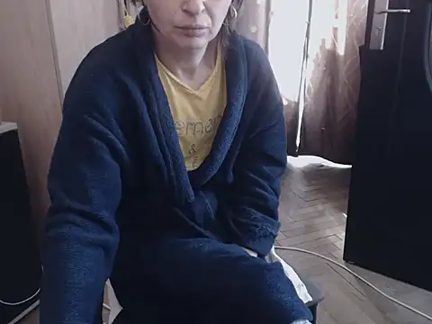 Snapshot of HornyClitX chatting on May 15, 2026, 5:49 am HornyClitX online show from May 15, 2026, 5:49 am