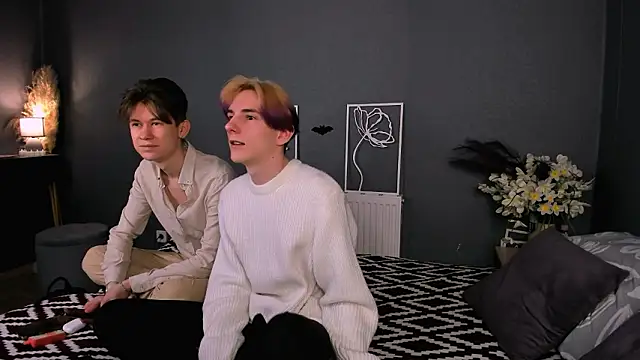 Snapshot of AndrewwCarter2 chatting on February 14, 2026, 7:25 pm AndrewwCarter2 online show from February 14, 2026, 7:25 pm