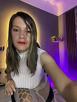 gwen ashly online show from February 20, 2026, 8:11 pm