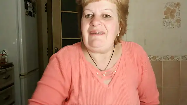 Snapshot of Ettie_Tonia chatting on March 2, 2025, 6:46 pm Ettie Tonia online show from March 2, 2025, 6:46 pm