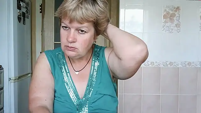 Snapshot of Ettie_Tonia chatting on October 3, 2025, 7:54 am Ettie Tonia online show from October 3, 2025, 7:54 am