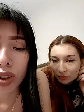 KeithTown online show from November 18, 2025, 4:43 pm