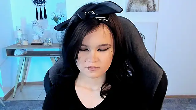 Snapshot of Elainebeness chatting on February 26, 2025, 10:58 pm Elainebeness online show from February 26, 2025, 10:58 pm