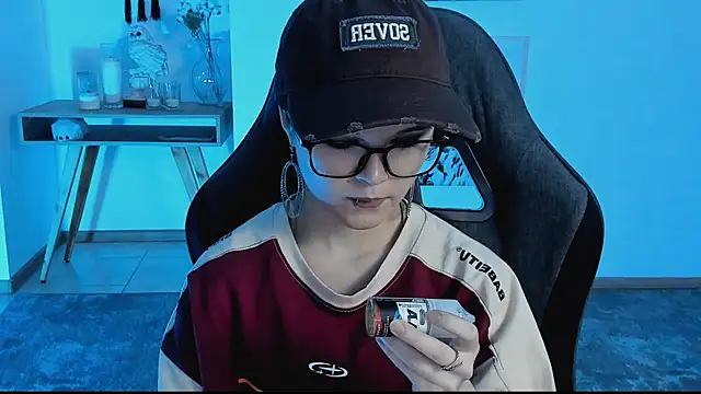 Snapshot of Elainebeness chatting on March 9, 2025, 10:52 pm Elainebeness online show from March 9, 2025, 10:52 pm