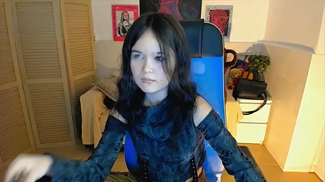 Snapshot of Elainebeness chatting on October 17, 2025, 7:26 pm Elainebeness online show from October 17, 2025, 7:26 pm