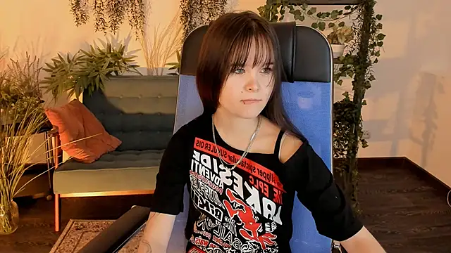 Snapshot of Elainebeness chatting on February 3, 2026, 7:30 pm Elainebeness online show from February 3, 2026, 7:30 pm