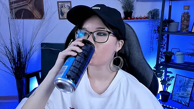 Snapshot of Elainebeness chatting on March 6, 2025, 10:47 pm Elainebeness online show from March 6, 2025, 10:47 pm