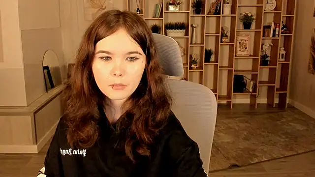 Snapshot of Elainebeness chatting on September 17, 2025, 7:38 pm Elainebeness online show from September 17, 2025, 7:38 pm