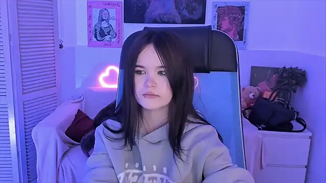 Snapshot of Elainebeness chatting on November 9, 2025, 9:02 am Elainebeness online show from November 9, 2025, 9:02 am