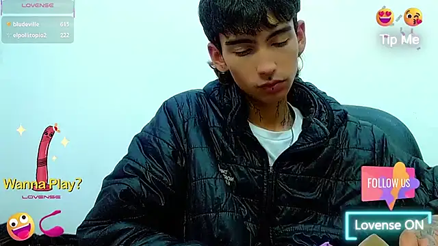 Snapshot of ttimy_x_boy chatting on November 11, 2025, 5:41 pm ttimy x boy online show from November 11, 2025, 5:41 pm