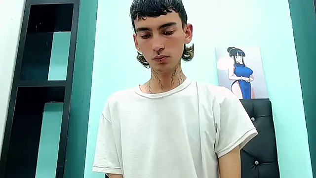 Snapshot of ttimy_x_boy chatting on December 23, 2025, 8:46 am ttimy x boy online show from December 23, 2025, 8:46 am