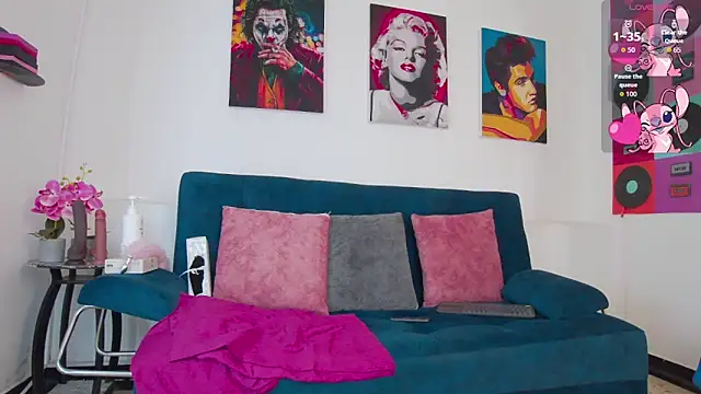 Snapshot of zaid_lion chatting on December 3, 2025, 2:16 pm zaid lion online show from December 3, 2025, 2:16 pm