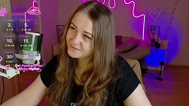 LizzyShine online show from December 2, 2025, 11:12 am