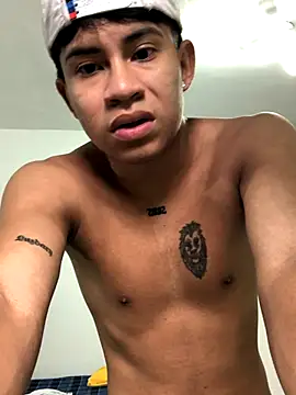 logannth online show from November 3, 2025, 7:39 pm