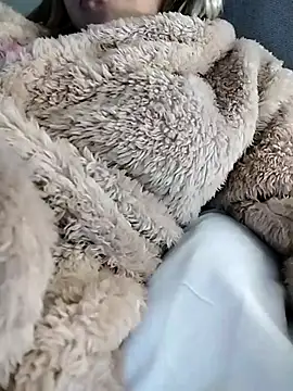 Snapshot of fofinhaa12 chatting on November 14, 2025, 12:47 am fofinhaa12 online show from November 14, 2025, 12:47 am