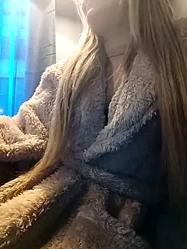 Snapshot of fofinhaa12 chatting on November 30, 2025, 3:13 pm fofinhaa12 online show from November 30, 2025, 3:13 pm