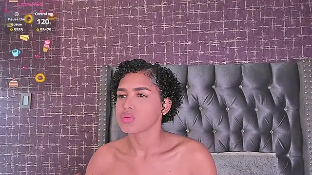 Snapshot of TOKIONAIANA chatting on January 29, 2025, 10:05 am TOKIONAIANA online show from January 29, 2025, 10:05 am