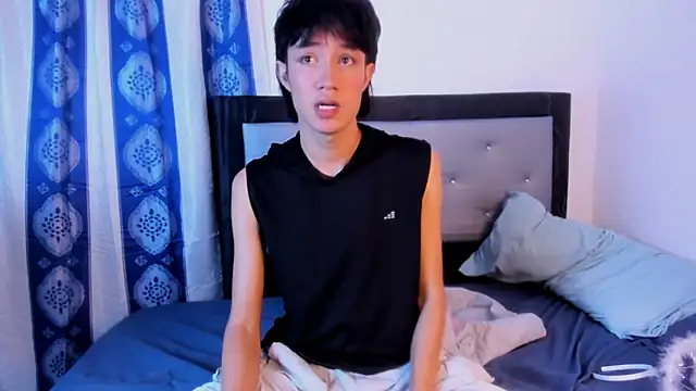 Johhan  Lee online show from January 16, 2025, 2:51 am