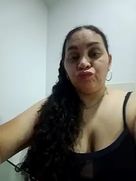 MirandaSoto online show from March 7, 2026, 5:47 am