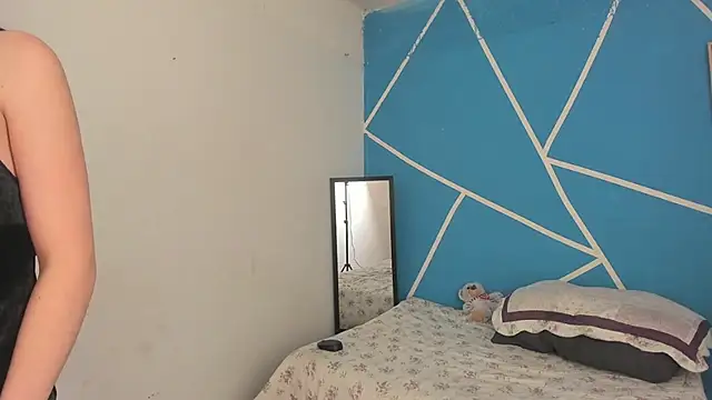 britny clouds online show from January 20, 2025, 3:50 pm