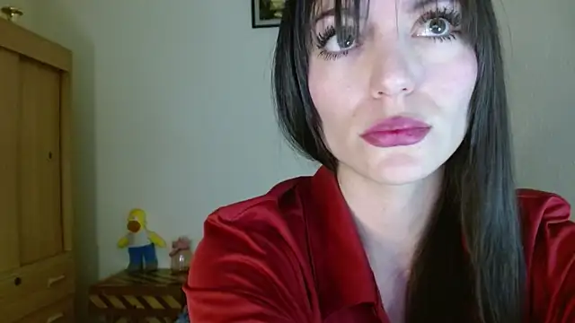 britny clouds online show from September 14, 2025, 7:14 pm