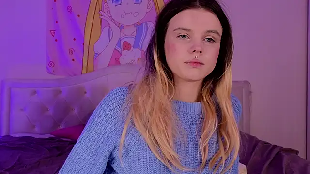 HanaMitsuri online show from September 23, 2025, 6:37 pm