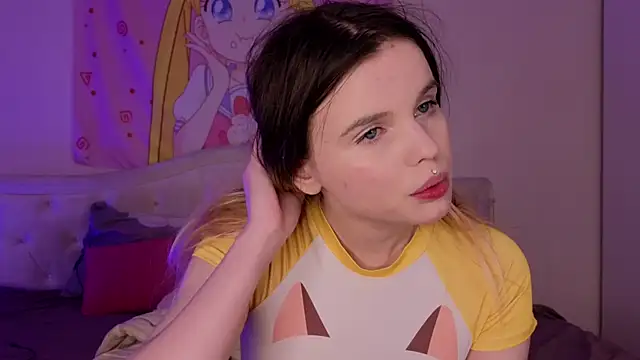 HanaMitsuri online show from September 24, 2025, 6:03 pm