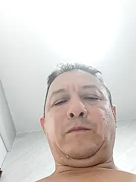 luchoarr online show from February 17, 2025, 10:05 pm