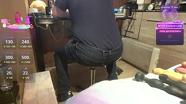 misteryman1956 online show from April 17, 2026, 4:48 am