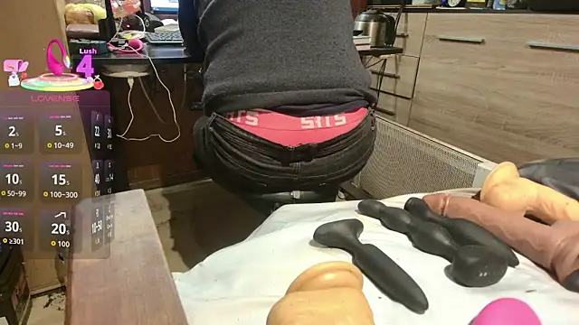 misteryman1956 online show from March 2, 2026, 7:15 am