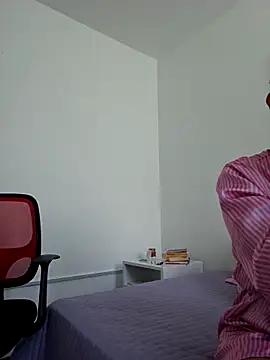 Snapshot of VictoriaEvaans_ chatting on October 5, 2025, 4:42 pm VictoriaEvaans online show from October 5, 2025, 4:42 pm