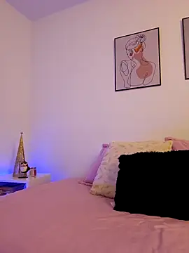 Snapshot of VictoriaEvaans_ chatting on December 1, 2025, 11:27 pm VictoriaEvaans online show from December 1, 2025, 11:27 pm