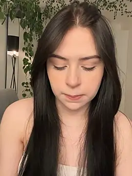 Snapshot of _SweetCandyy chatting on March 1, 2025, 9:04 pm SweetCandyy online show from March 1, 2025, 9:04 pm