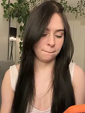 Snapshot of _SweetCandyy chatting on February 27, 2025, 2:35 am SweetCandyy online show from February 27, 2025, 2:35 am