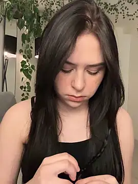 Snapshot of _SweetCandyy chatting on February 28, 2025, 12:32 am SweetCandyy online show from February 28, 2025, 12:32 am