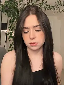 Snapshot of _SweetCandyy chatting on March 17, 2025, 8:19 pm SweetCandyy online show from March 17, 2025, 8:19 pm