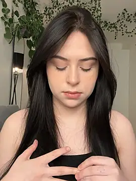 Snapshot of _SweetCandyy chatting on February 18, 2025, 9:31 pm SweetCandyy online show from February 18, 2025, 9:31 pm