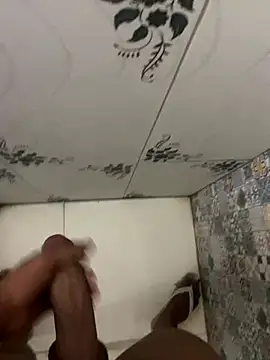 jkauan online show from October 7, 2025, 6:03 am