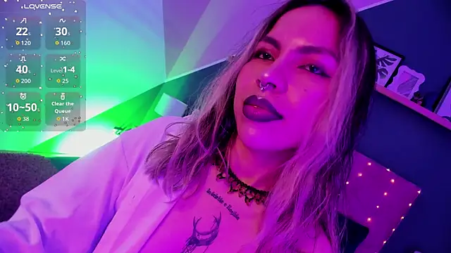 Snapshot of delilah_fix chatting on November 16, 2025, 5:23 am delilah fix online show from November 16, 2025, 5:23 am