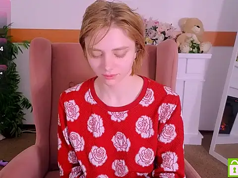 MirraBellanta online show from February 10, 2026, 1:04 am