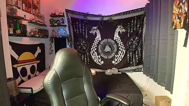 kairozz online show from November 28, 2025, 7:36 pm