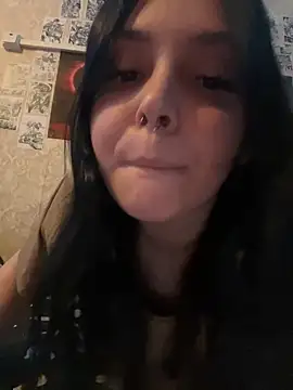 Snapshot of Pepe-pupu chatting on December 21, 2024, 6:00 pm Pepe-pupu online show from December 21, 2024, 6:00 pm